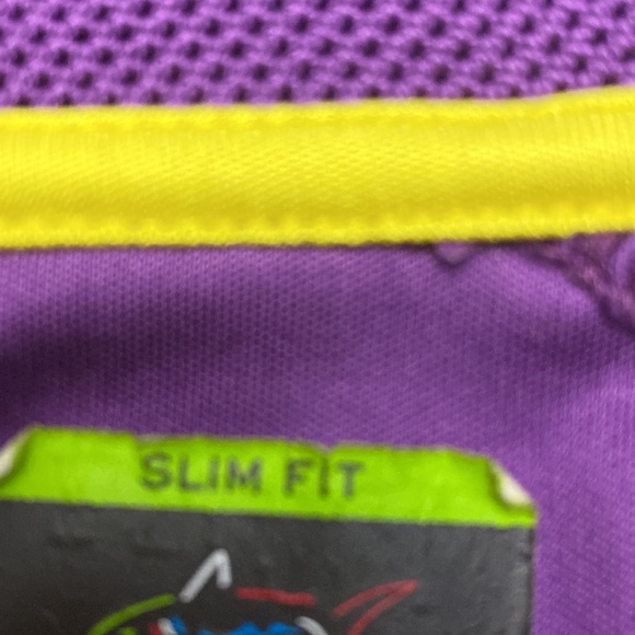 SHARK GREG NORMAN Play Dry Stripes Golf Polo Shirt Mens. Slim fit Medium - Picture 7 of 7